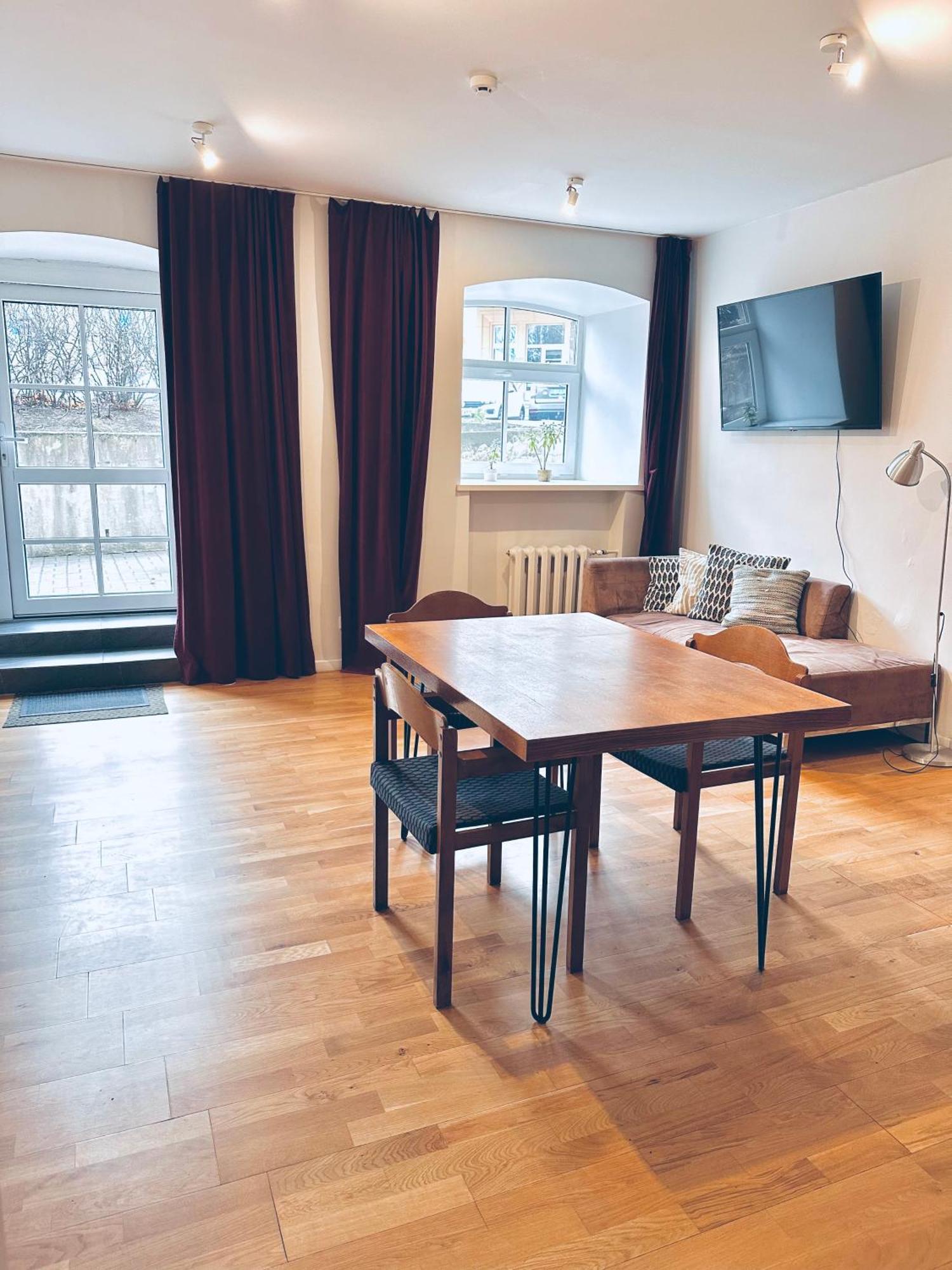 וילנה Mini Home Bookshop Studios מראה חיצוני תמונה