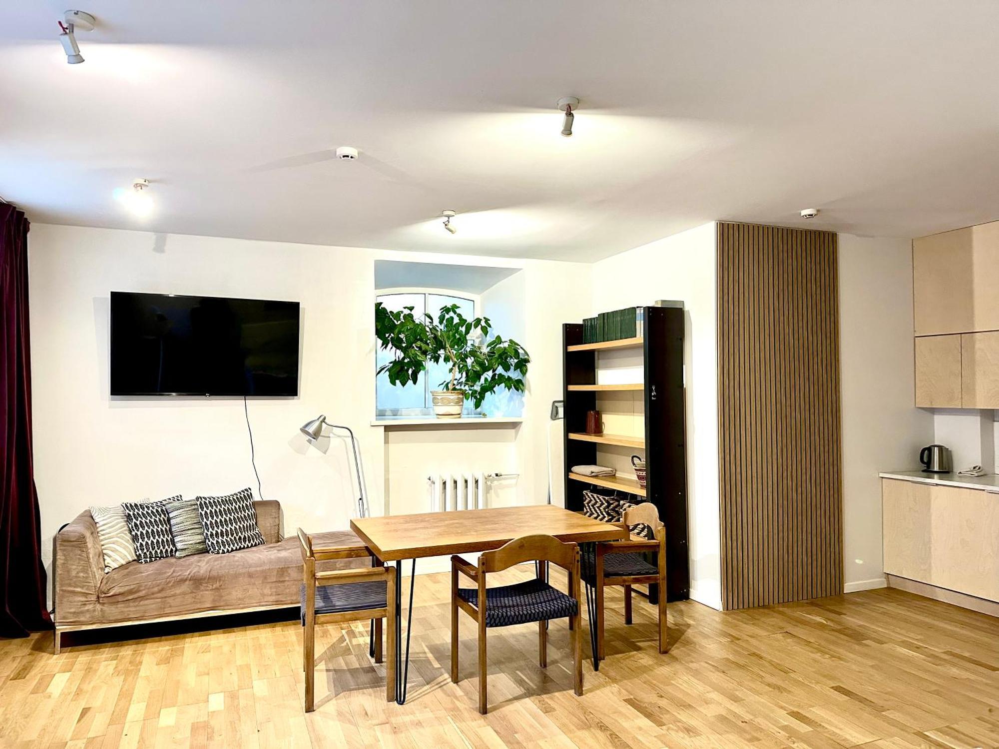 וילנה Mini Home Bookshop Studios מראה חיצוני תמונה