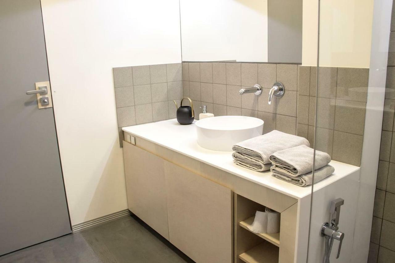 וילנה Mini Home Bookshop Studios מראה חיצוני תמונה